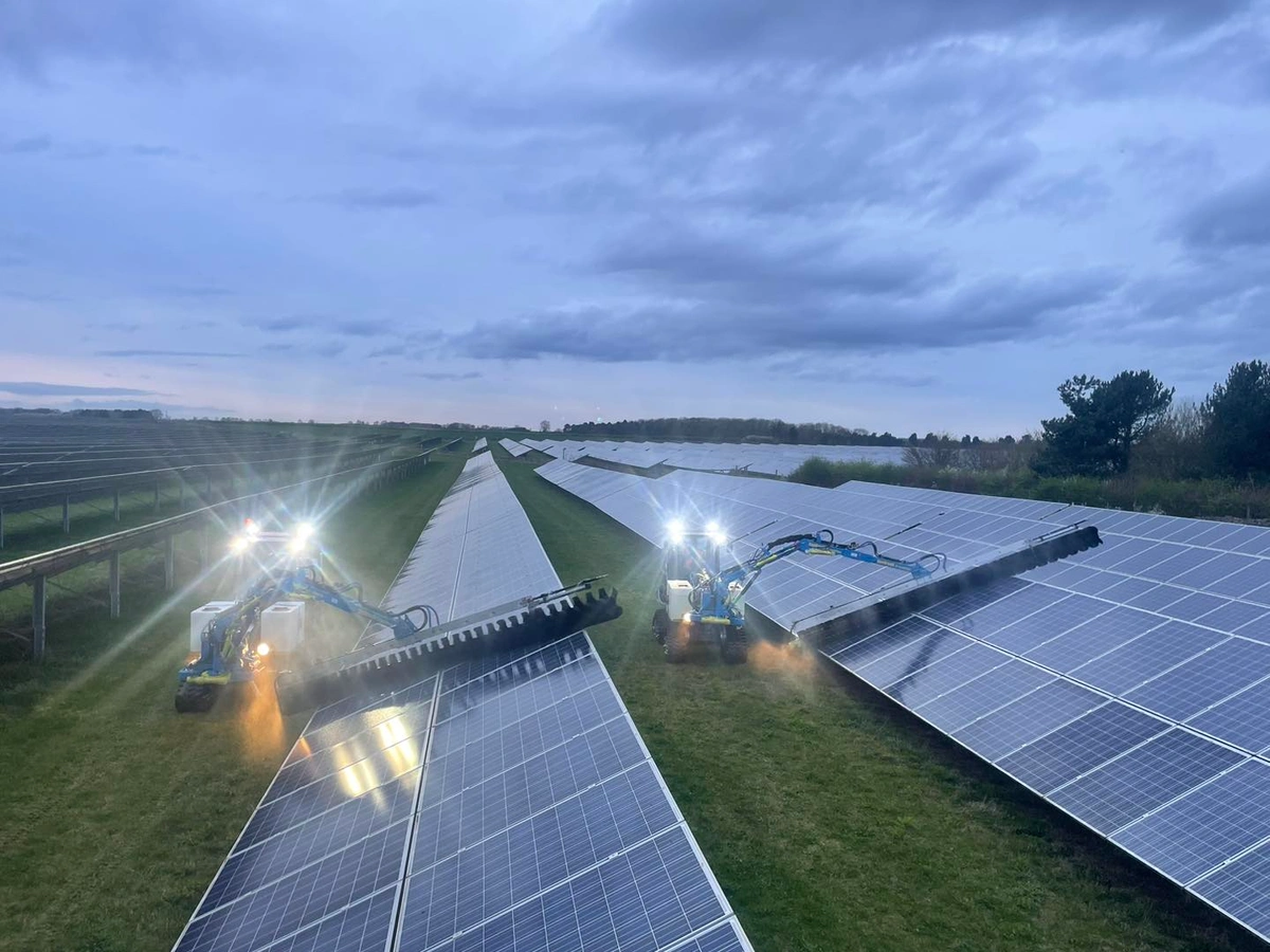 Solar Farm Panel Cleaning 1